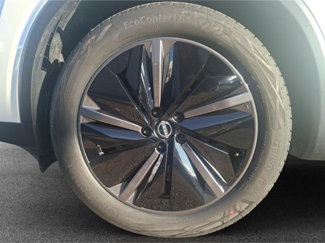 Nissan Qashqai Tekna 1.3 DIG-T 4x4 °LED°BOSE°RFK°PGD°