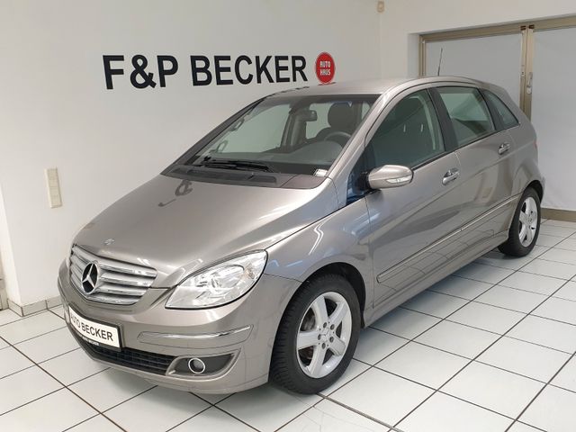 Mercedes-Benz B 180 CDI Automatik 1.Hand Scheckheft Mercedes