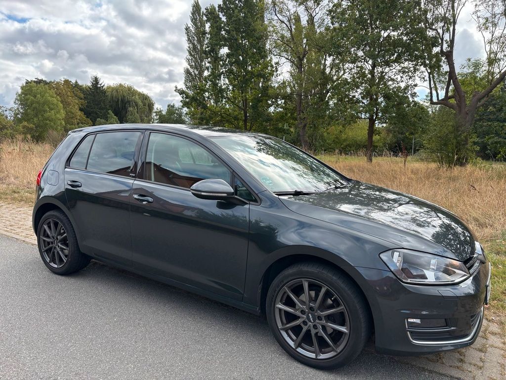 Image of Volkswagen Golf