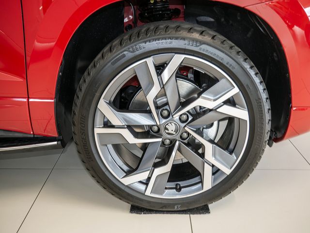 Foto Nummer 5: SKODA Karoq