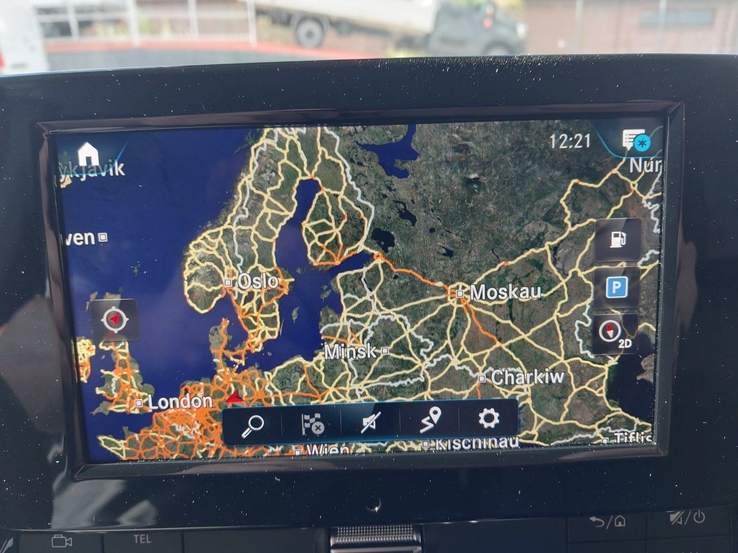 Fahrzeugabbildung Mercedes-Benz T 180d Progr AHK Navi-/Park/TechnikPkt LED KeyGo
