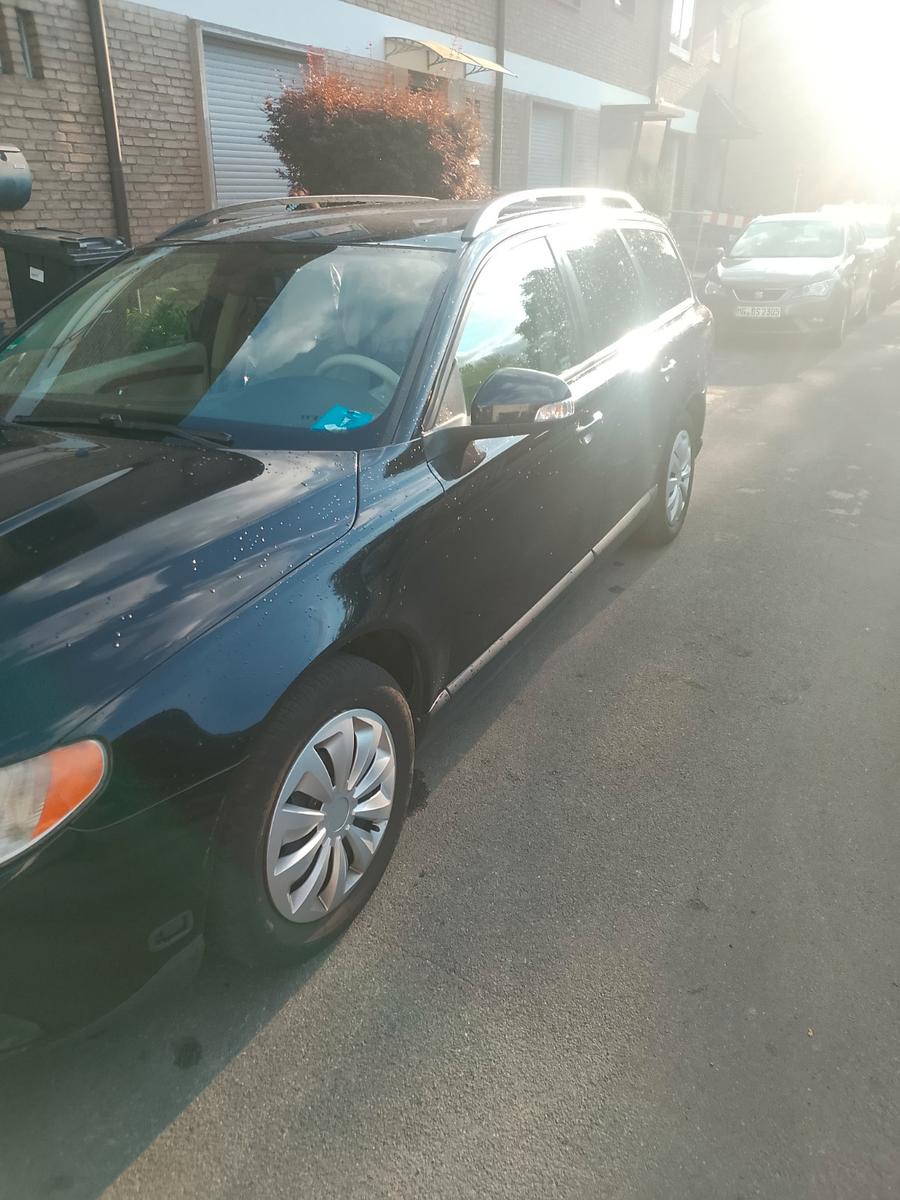 Volvo V70 2009 — photo 6