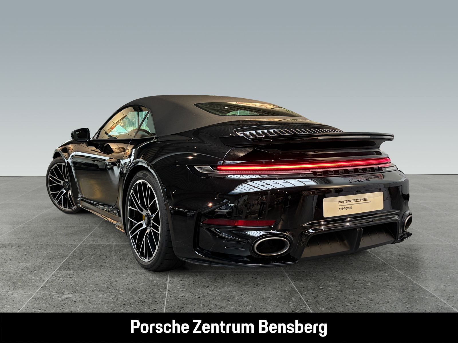 Porsche 911 Turbo S Cabriolet imagem 3
