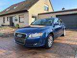 Audi A4 2.0 BENZIN TÜV NEU SCHECKHEFT - Audi A4 aus 2005: 0t