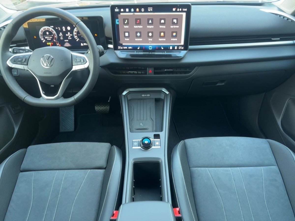 Volkswagen T-Roc - Bild 12
