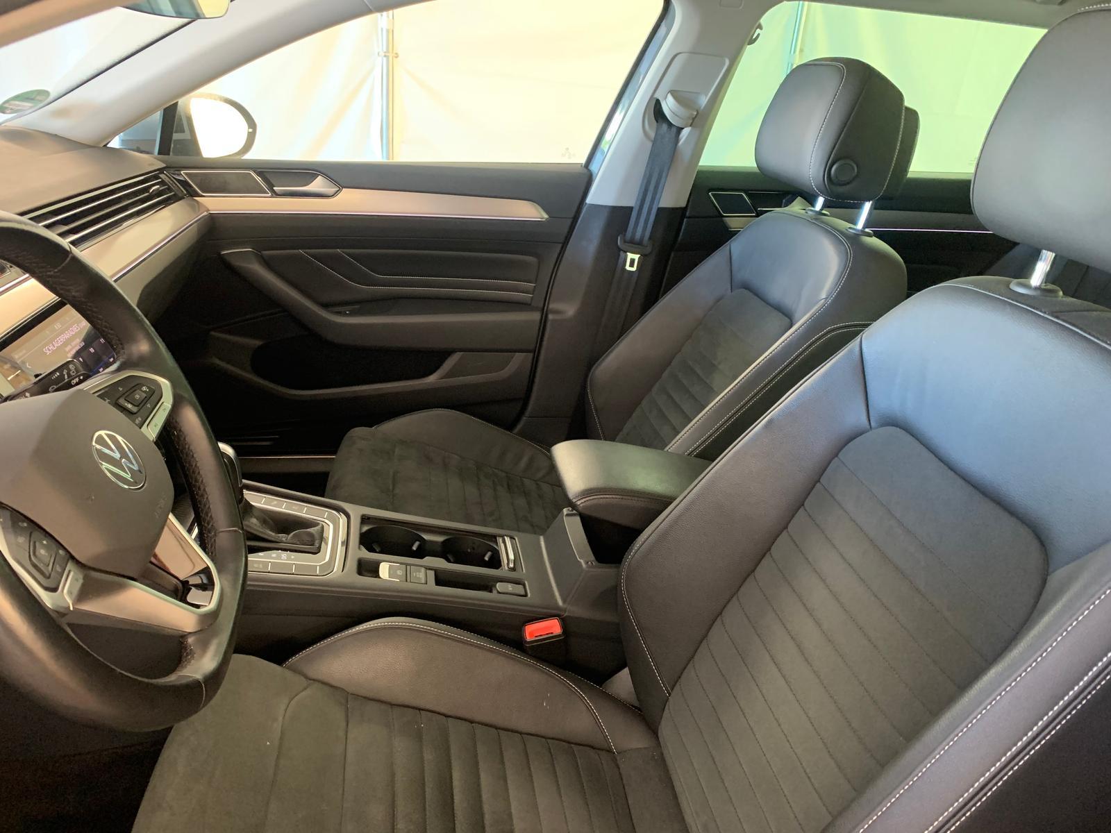 Volkswagen Passat Elegance DigTacho ACC Pano Memory, миниатюра 10