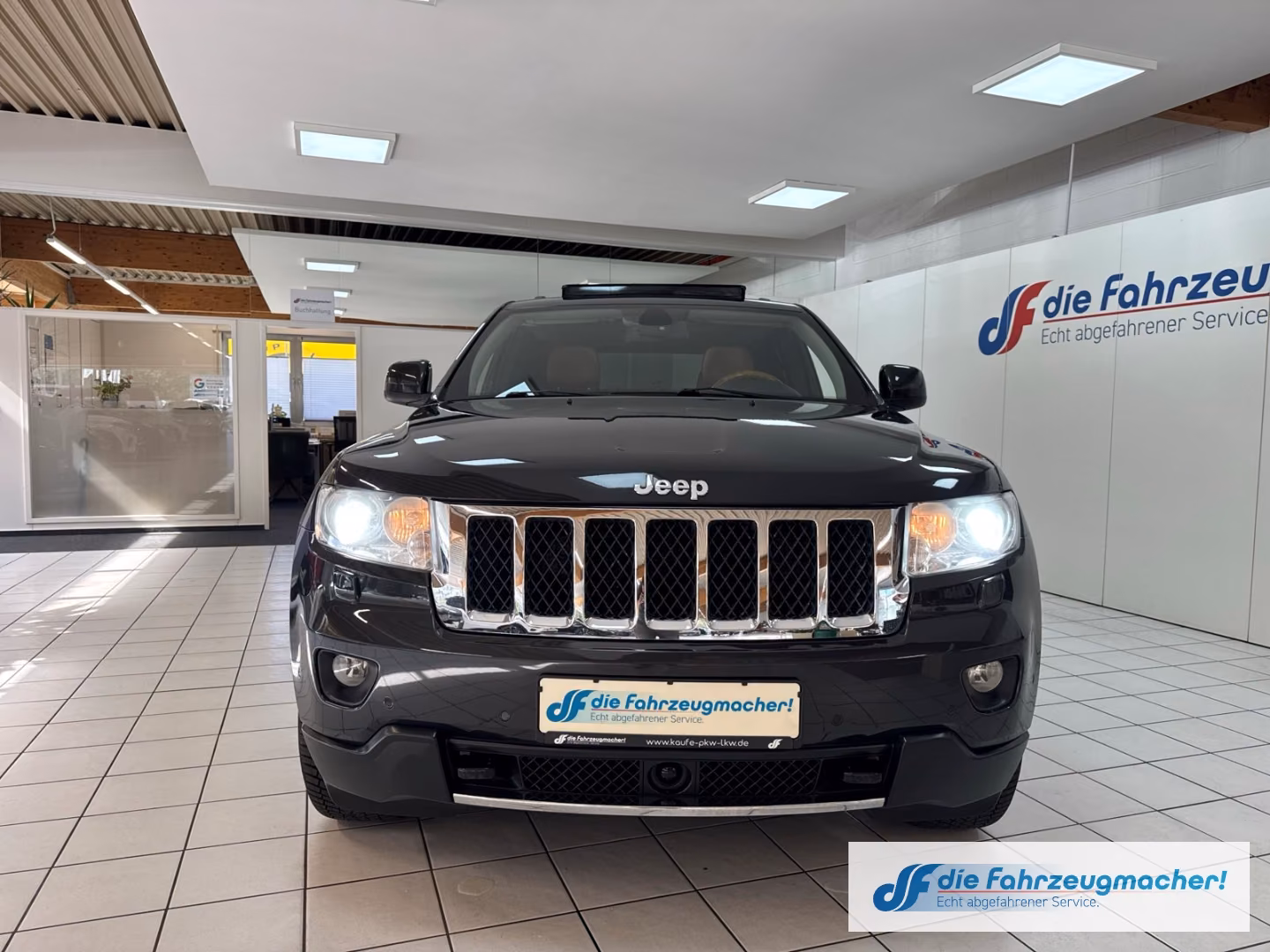 JEEP GRAND CHEROKEE 5.7 V8