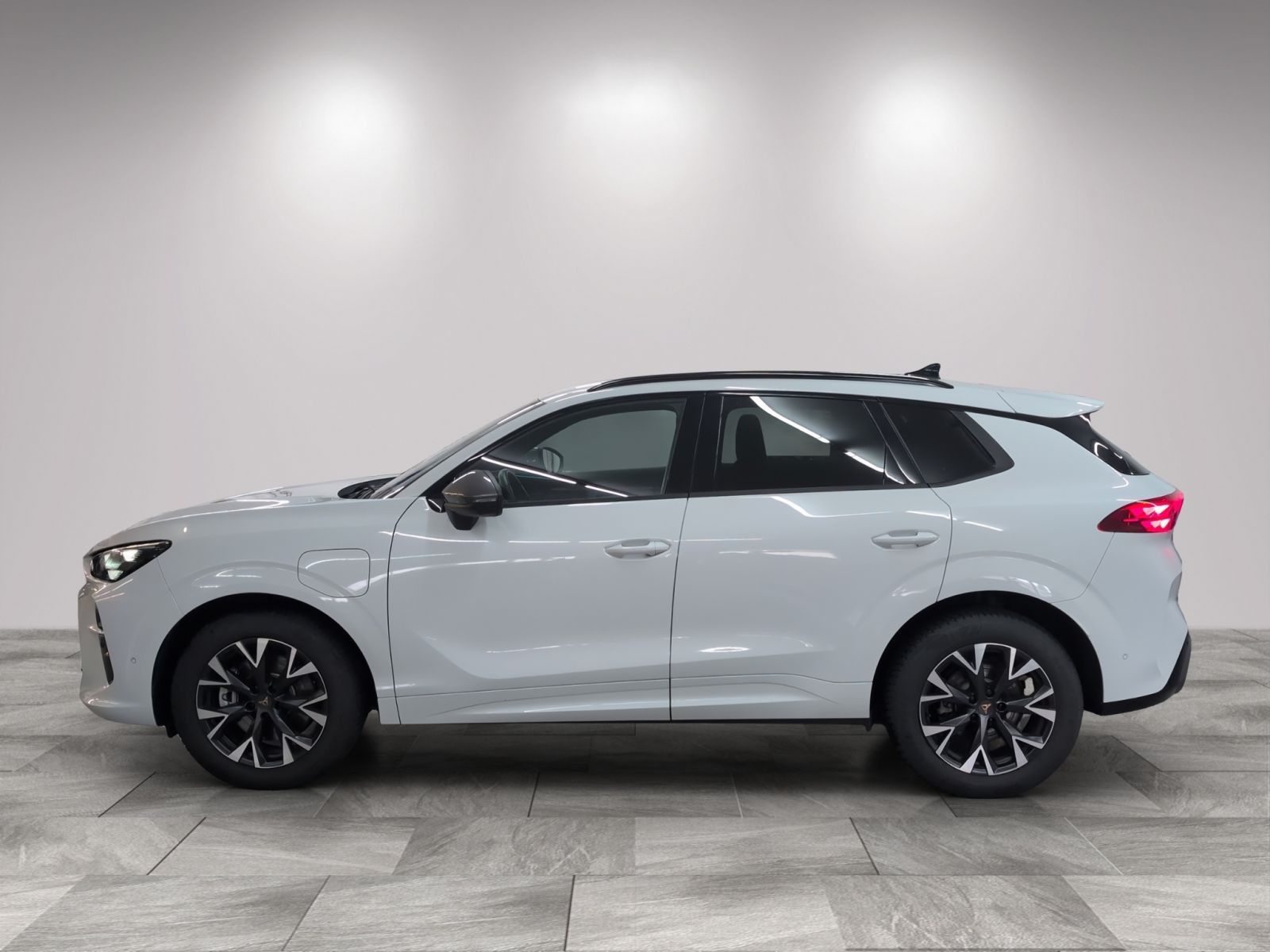 Cupra Terramar 1.5 e-HYBRID Matrix HuD Edge 10.30Garan foto 4