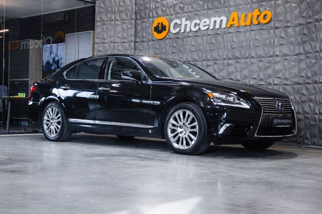 Lexus LS 600H AWD/ Ventilation seats / Adaptive LED