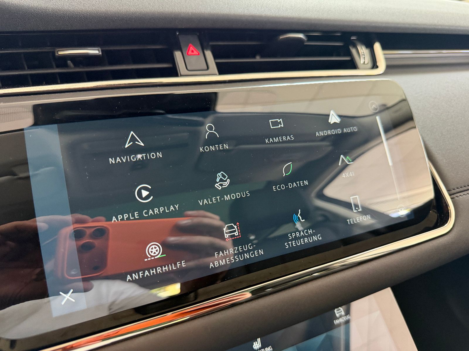 Fahrzeugabbildung Land Rover Evoque R-Dynamic SE/PANORAMA/MERIDIAN/KAMERA