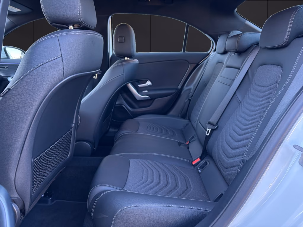 Mercedes-Benz A-Class Limousine Progressive*LED*Kamera*Navi*, миниатюра 13