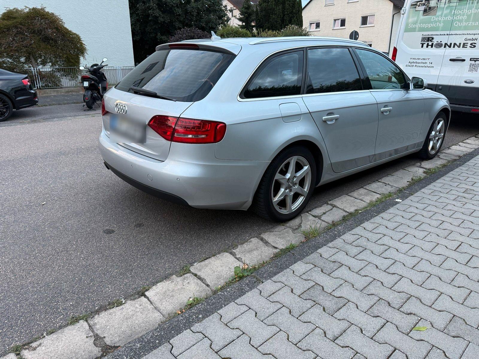 Audi A4 2012 — engine 160 HP (118kW)
