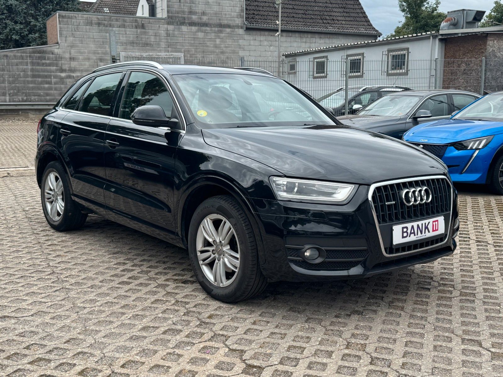 Audi Q3 - 1