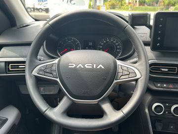Bild 6 Dacia Sandero TCe 110 Stepway Extreme+