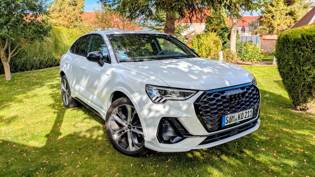 Image of Audi Q3