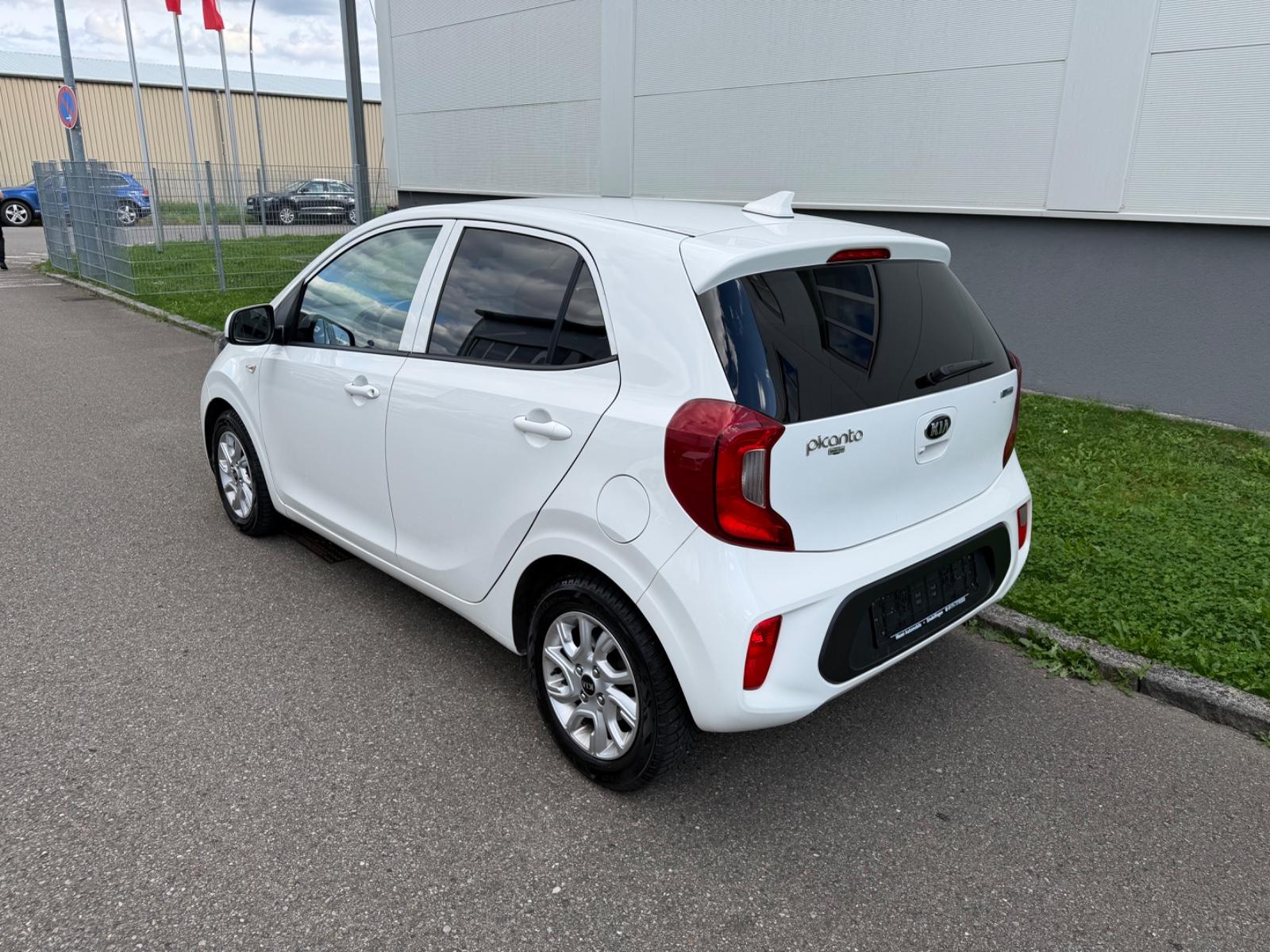 Kia Picanto Dream Team*NAVI*KAMERA*SHZ*PDC*KLIMA*1H*
