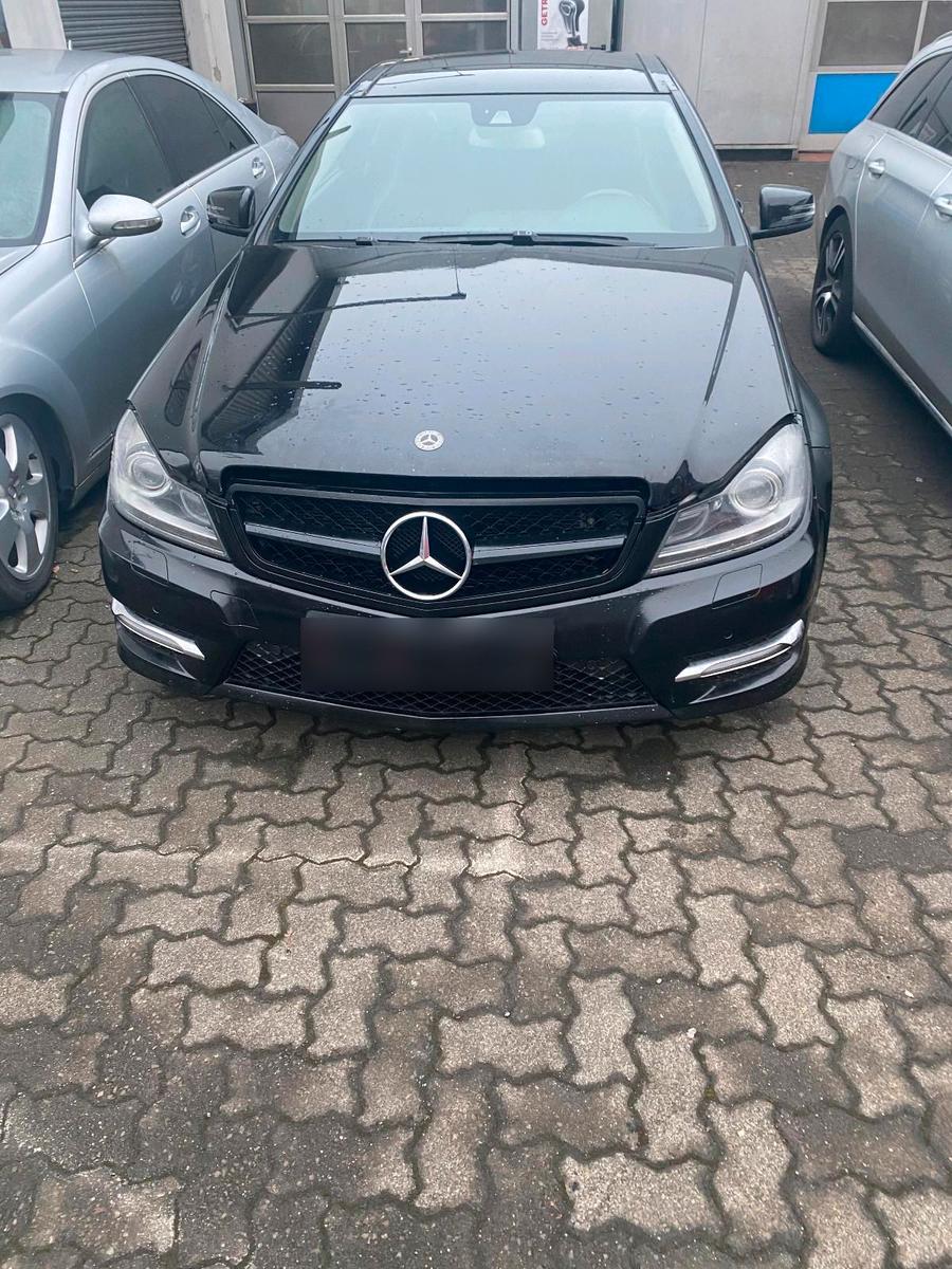 Mercedes-Benz C 250