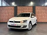 Volkswagen Golf 1.2 CUP Variant DYNAUDIO*SHZ*AHK*PDC* - Volkswagen Golf mit Benzin-Antrieb: Kombi, 1.2