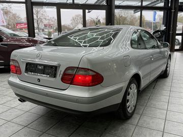 Mercedes CLK 200 - 5