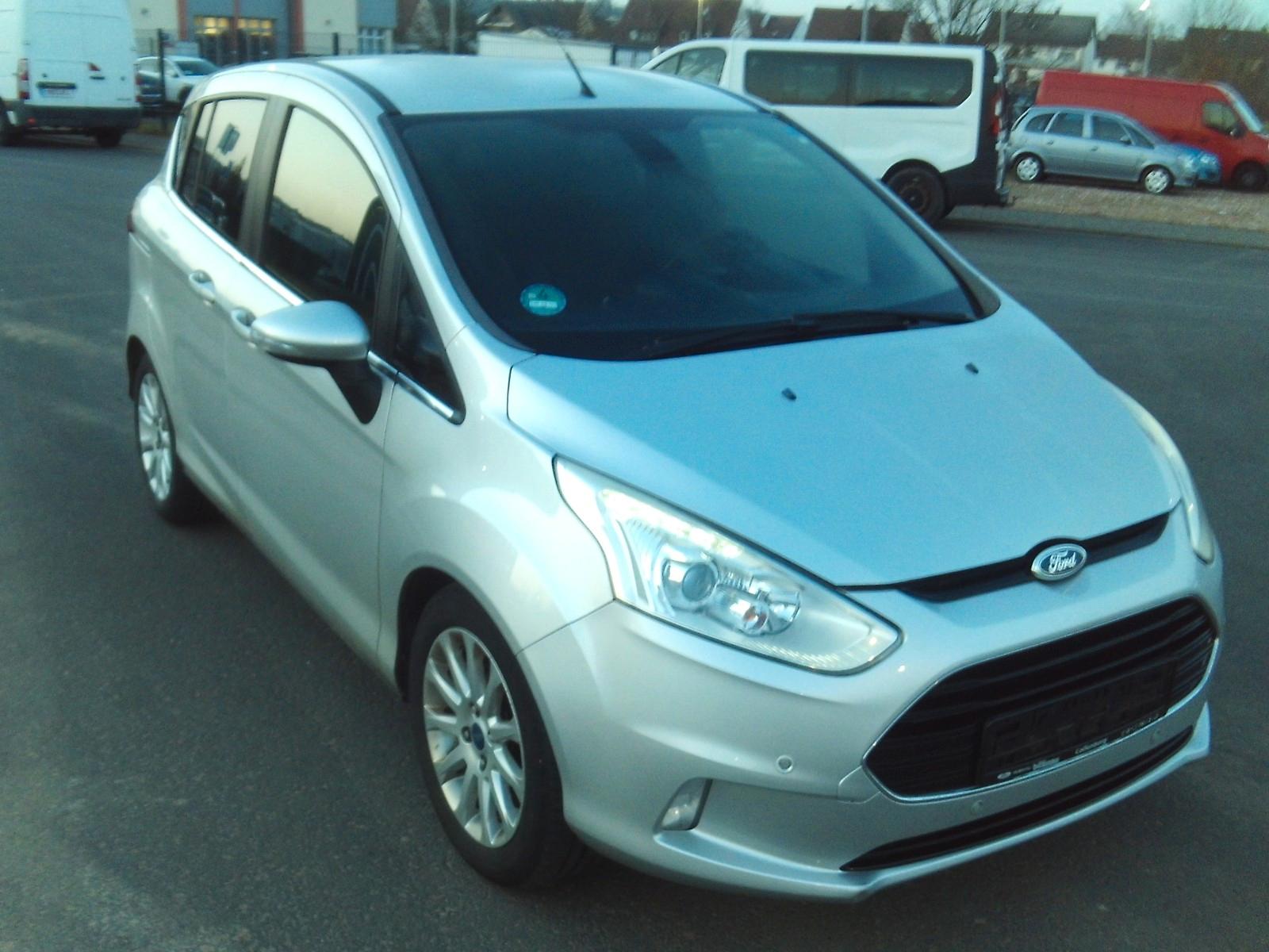 Ford B-Max 1,0 EcoBoost 92kW S/S Titanium
