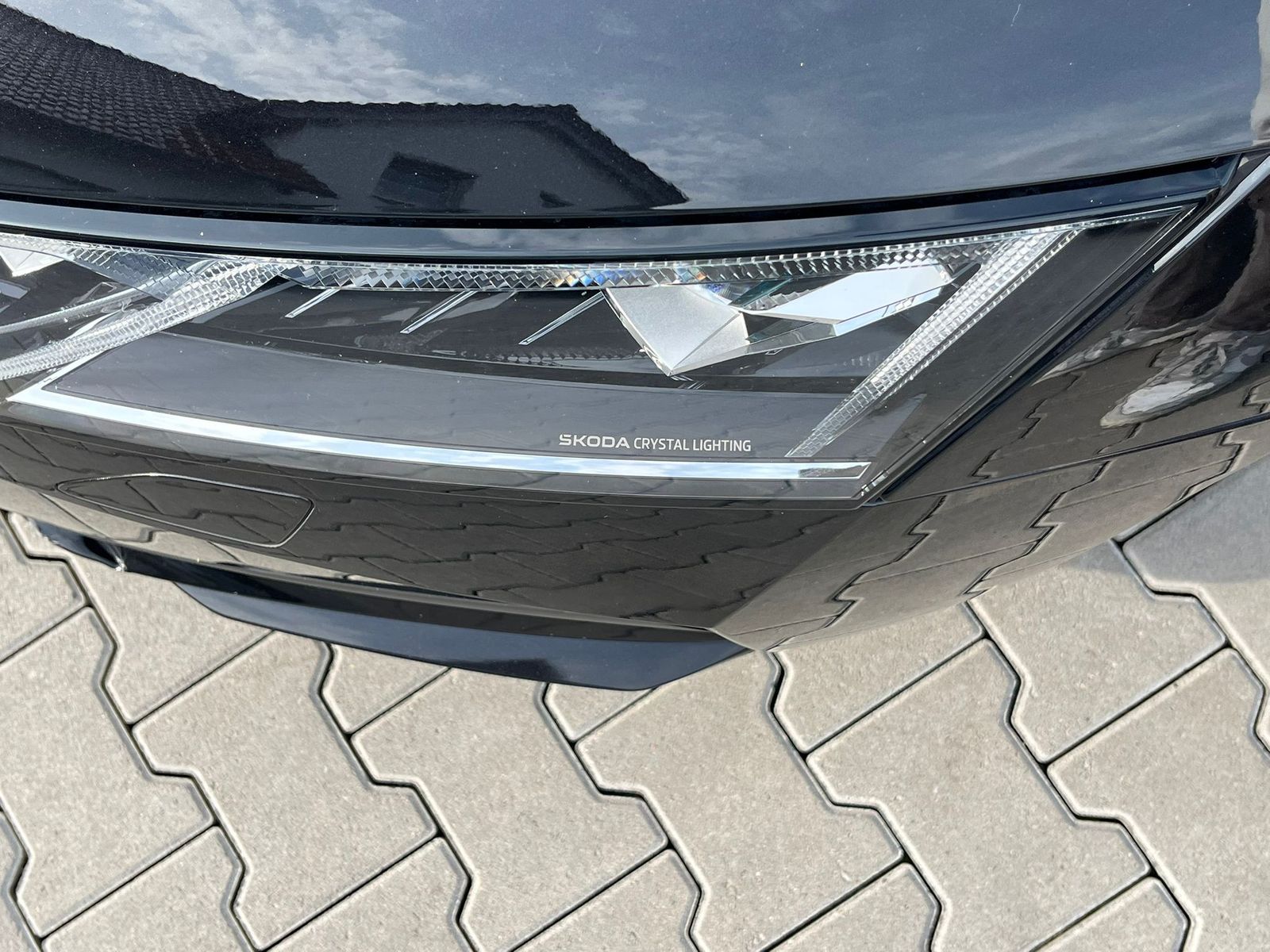Imagen del vehículo: SKODA Octavia 2.0 TDI Sportline DSG MATRIX*INVIERNO*5 años