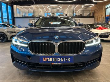 BMW 530 e Touring xDrive *Virtual Cockpit*AHK*LED*BT