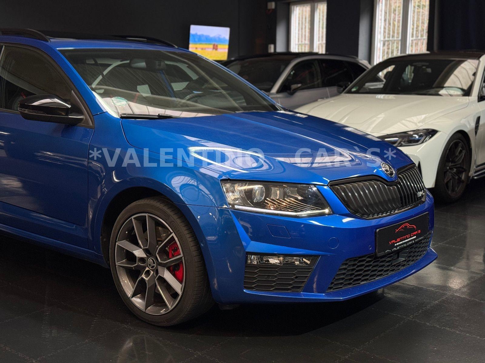 Skoda Octavia Combi RS DSG/Pano/Navi/PDC/Shz/Canton