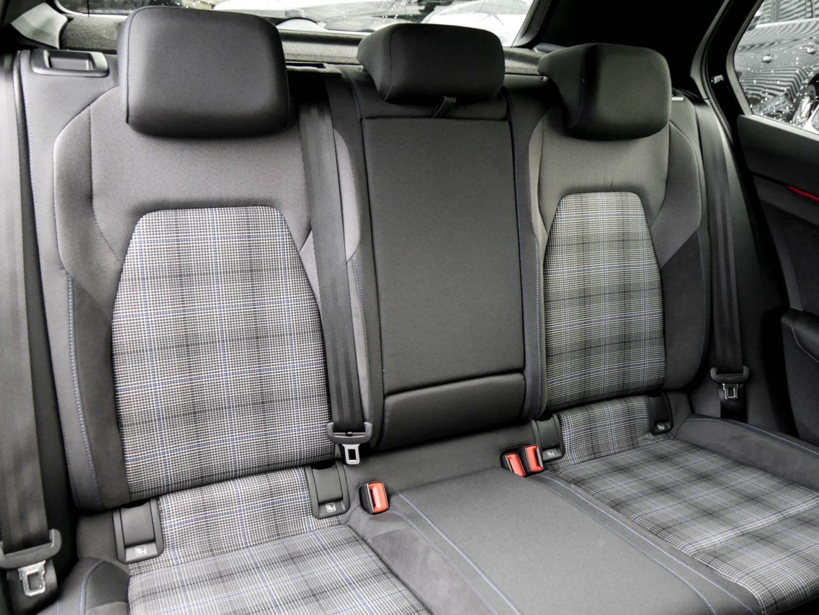 Volkswagen Golf - Bild 4