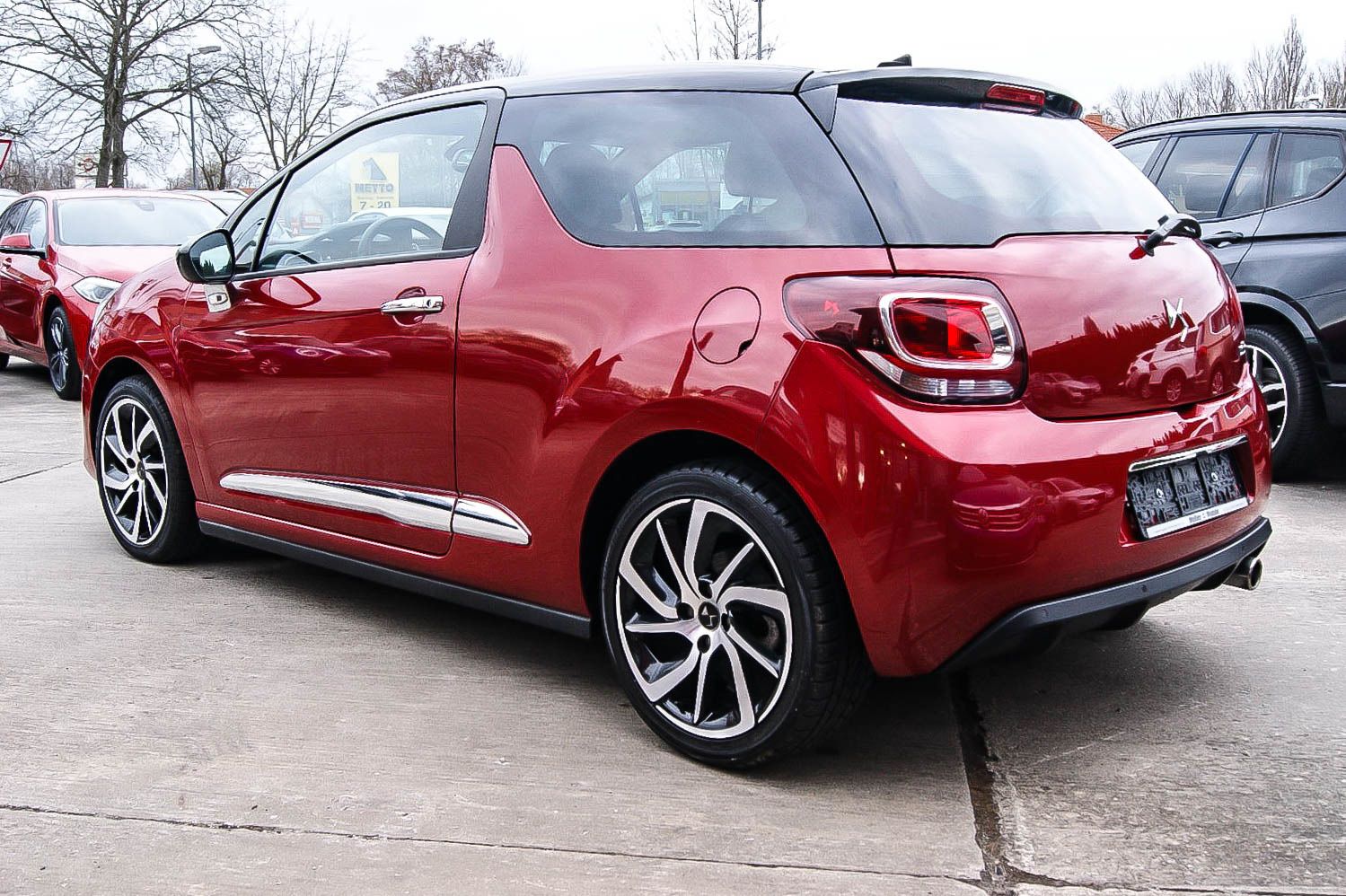 Fahrzeugabbildung Andere DS 3 SportChic Automatik LED VISION STYLE-PAKET