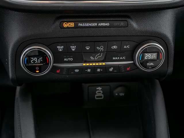 Ford Kuga 2.5 Plug-In Hybrid Titanium X Stauassistent