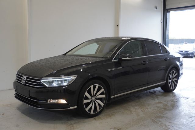 VW PASSAT  2,0 TSI 220PS FULL DIGITAL COCKPIT