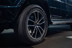 MERCEDES-BENZ G 400 d*AHK*360*BURM*LED*LEDER*MB100* MERCEDES-BENZ G 400 d*AHK*360*BURM*LED*LEDER*MB100*