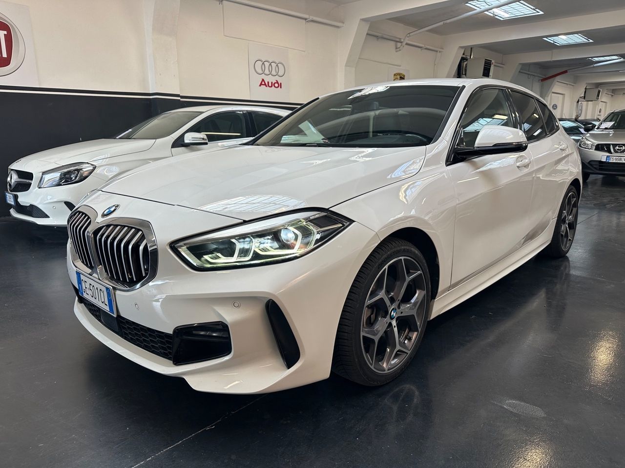 BMW Bmw 116 116d 5p. Msport imagem 2