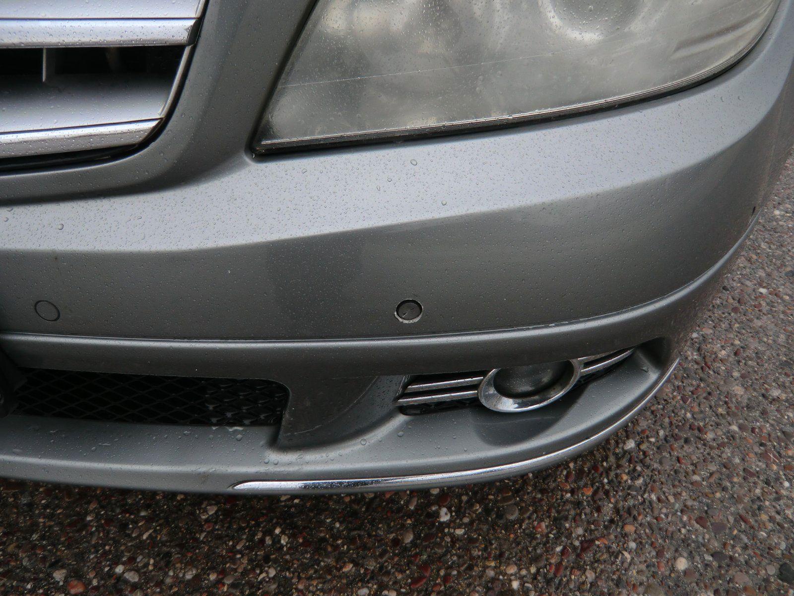 Mercedes-Benz C250 2010 — photo 14