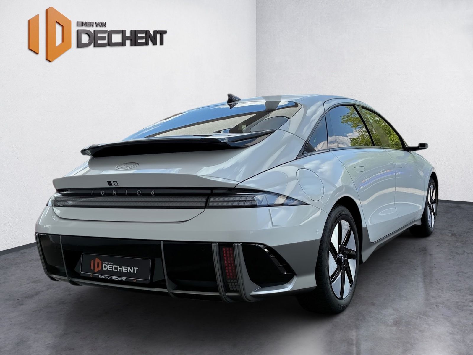 Fahrzeugabbildung Hyundai Ioniq 6 Elektro 77 Uniq 360,HUD,KlimaA,LED,Navi