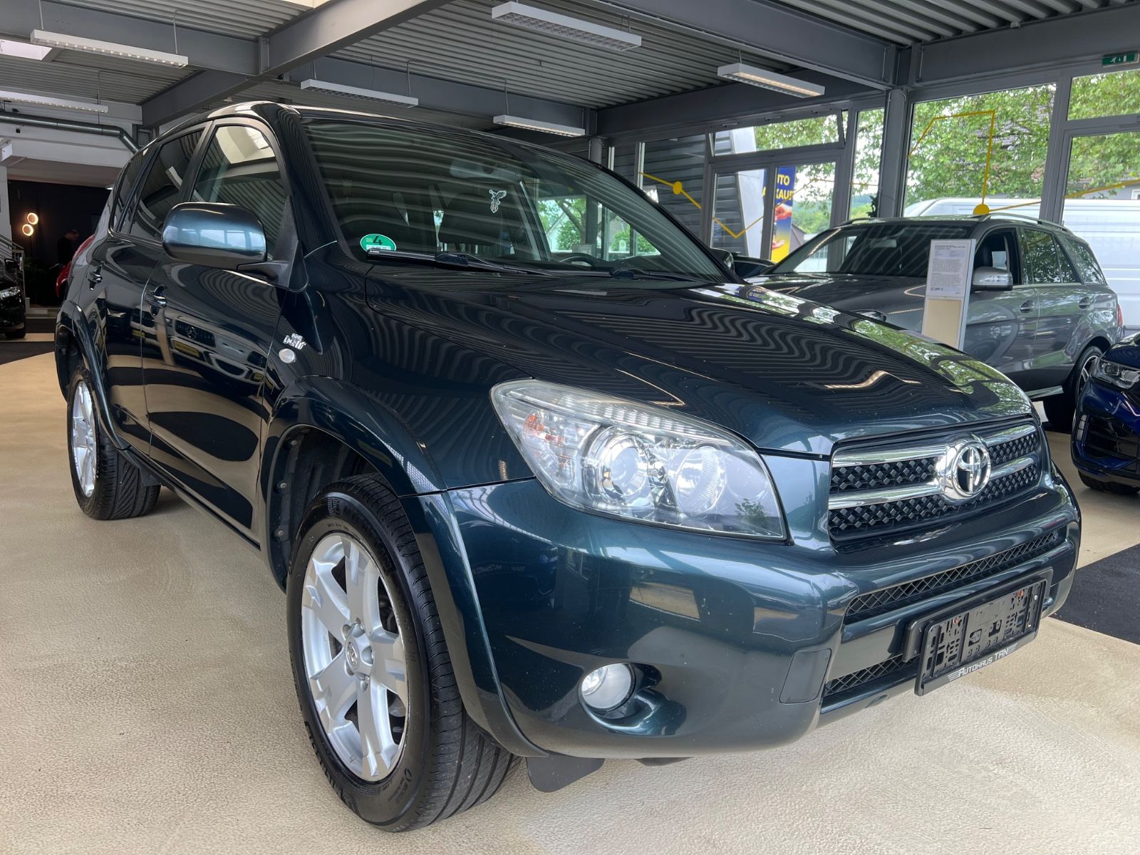 Fahrzeugabbildung Toyota RAV 4 RAV4 Executive 4X4 *VOLLAUSSTATTUNG*