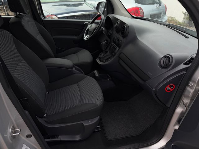 Citan Kombi 111 CDI extralang, 7 Sitze, AHK Bild 7