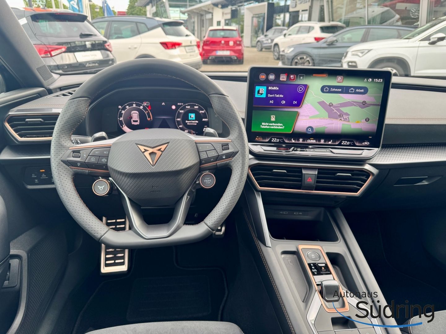 Leon Sportstourer 2,0TSI VZ 4DRIVE DSG AHK Navi