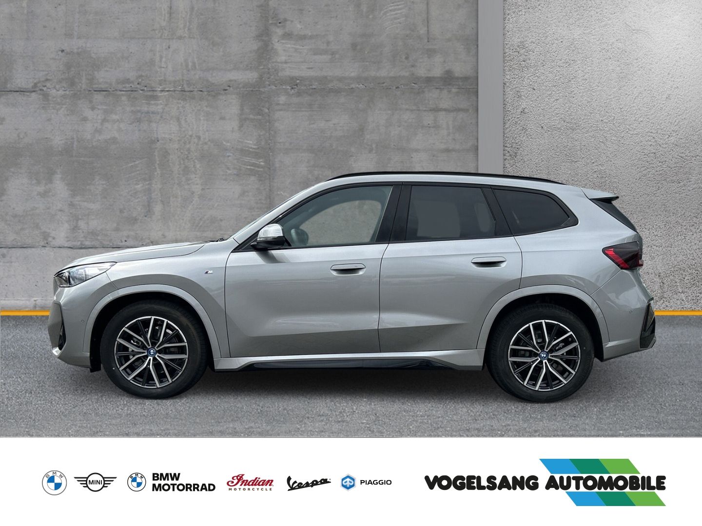 Fahrzeugabbildung BMW iX1 20 eDrive M Sport eDrive20 M Sport Sportpake