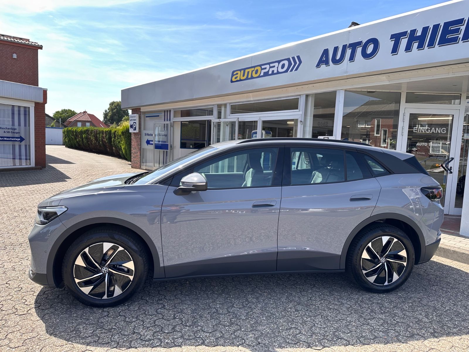 Fahrzeugabbildung Volkswagen ID.4 Pro 82 kWh APP/ACC/NAVI/SHZG/RFK