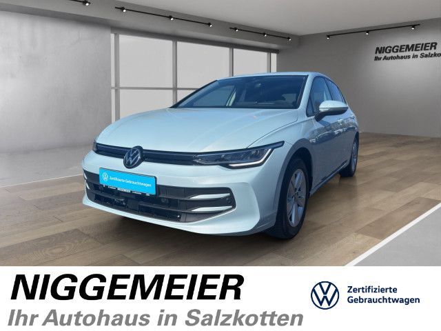 Volkswagen Golf VIII 1.5eTSI DSG Life NAVI KAMERA ACC HEAD foto 1