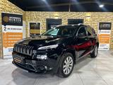 Jeep Cherokee M-Jet Overland 4WD/BI-XENON/PANO/MEMORY - Jeep Cherokee: Automatik