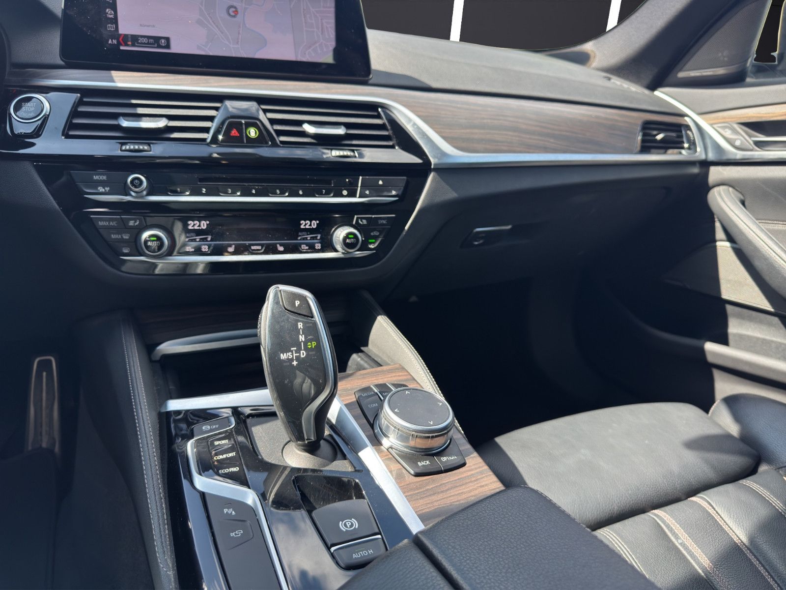 Fahrzeugabbildung BMW 540 d Touring xDrive MSport/2.Hand/Pano/H&K/
