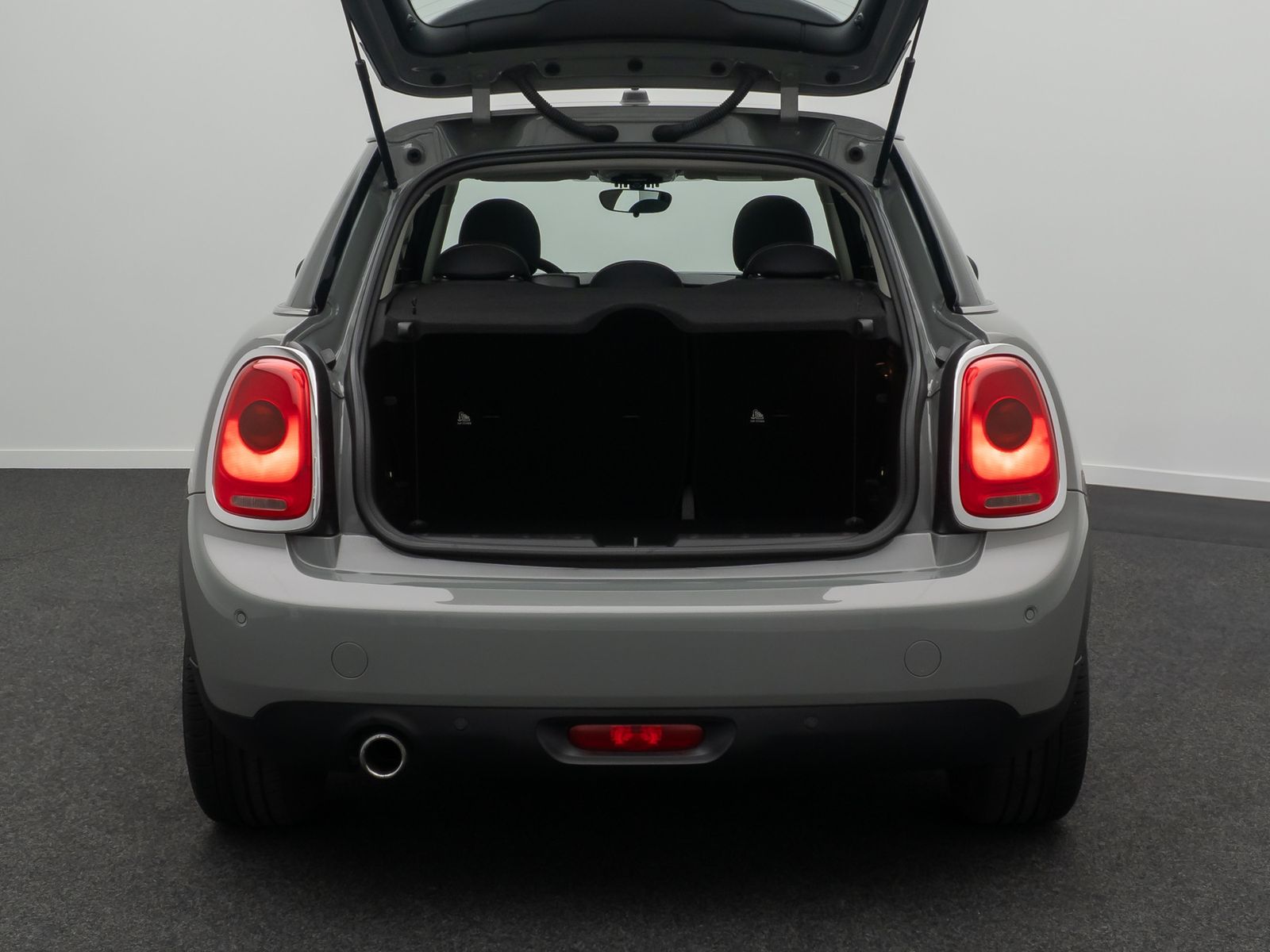 Fahrzeugabbildung MINI Cooper Clubman Tempomat ParkAss Panorama LM