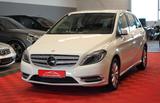 Mercedes-Benz B 180 Bi-Xenon*Rückfahrk*Kllima*6Gang* - Mercedes-Benz B-Class mit Benzin-Antrieb: Kleinbus