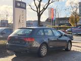 Audi A4 Avant 1.8 TFSI quattro Attraction / PDC V+H - Audi A4: 8h