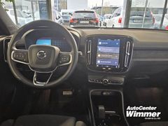 Foto Nummer 14: VOLVO XC 40