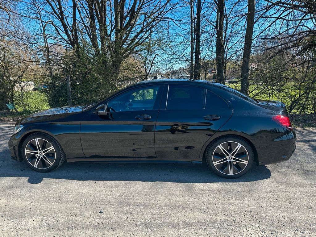 Image of Mercedes-Benz C 300