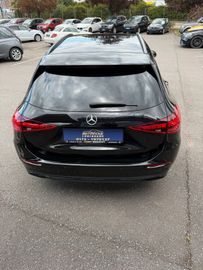 Mercedes C 200 - 6