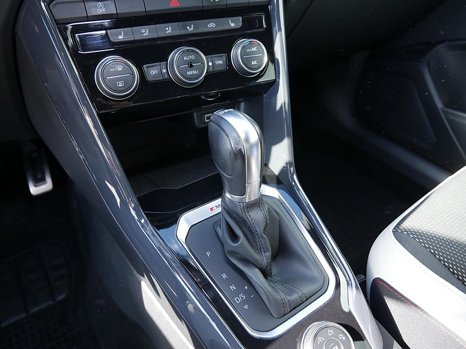 Volkswagen T-Roc 2.0 TSI Sport 4Motion+PDC+DAB+Climatronic+